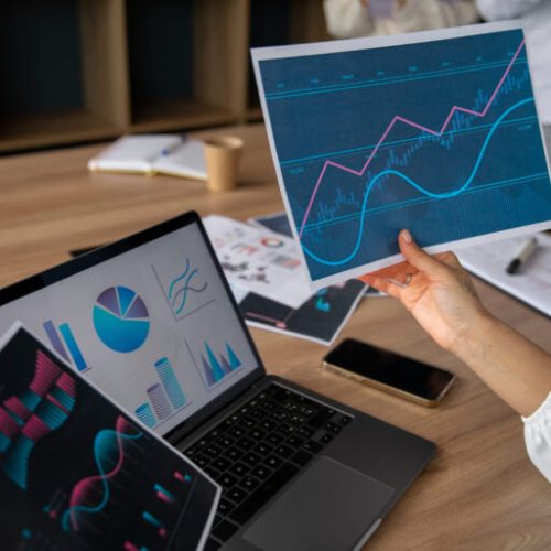 Consultoría CRM vs software CRM: ¿Qué necesitas primero si vives en Nicaragua?
