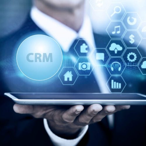 CRM para empresas pequeñas en Pacora (Panamá): ¿qué características necesitas realmente?